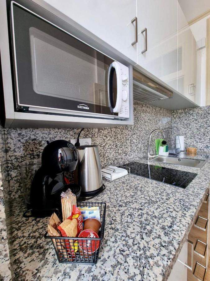 Carreira Apartments Harbour View Free Parking In Heart Funchal Eksteriør billede